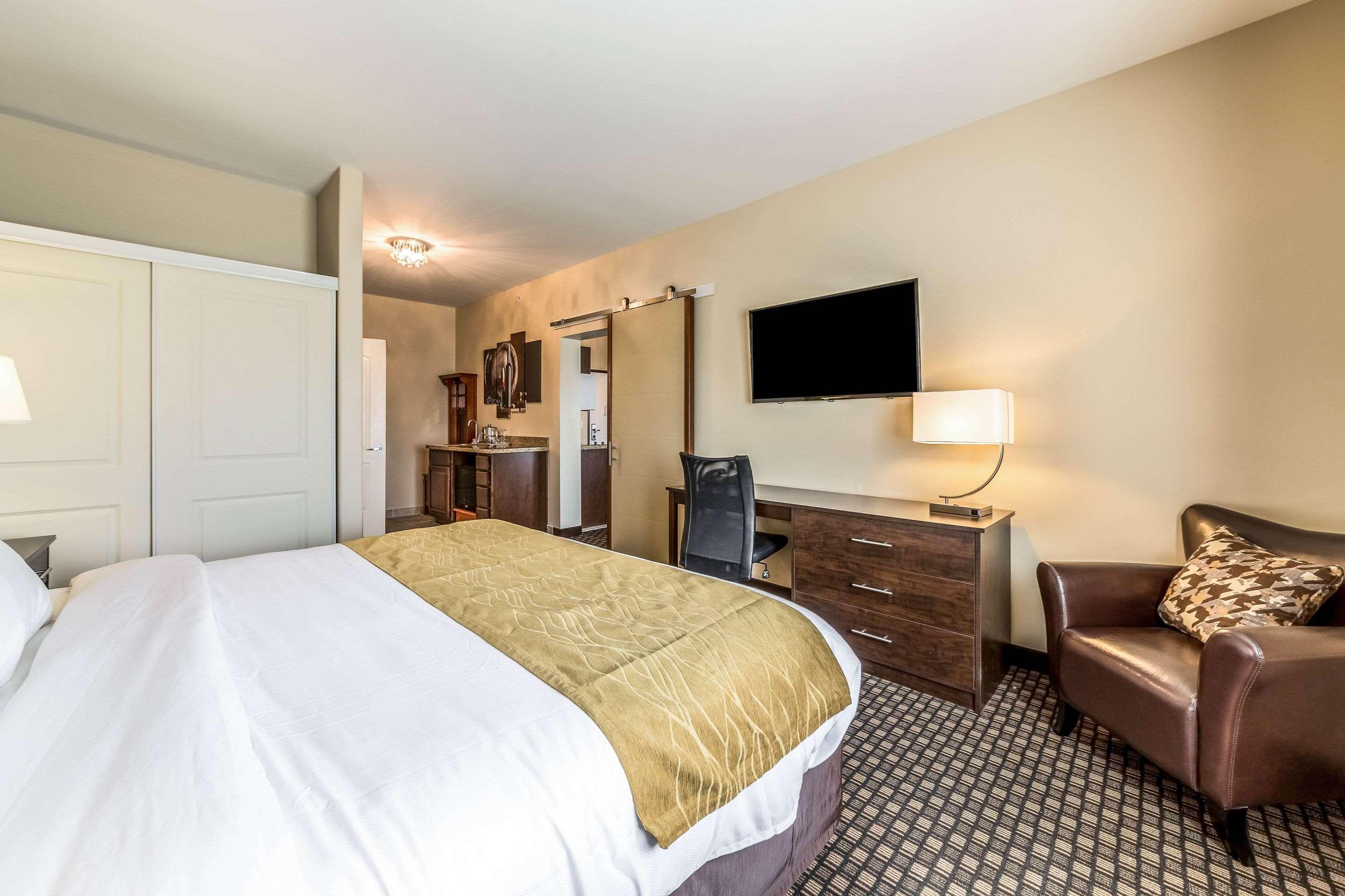 Comfort Inn & Suites Barnesville - Frackville Экстерьер фото