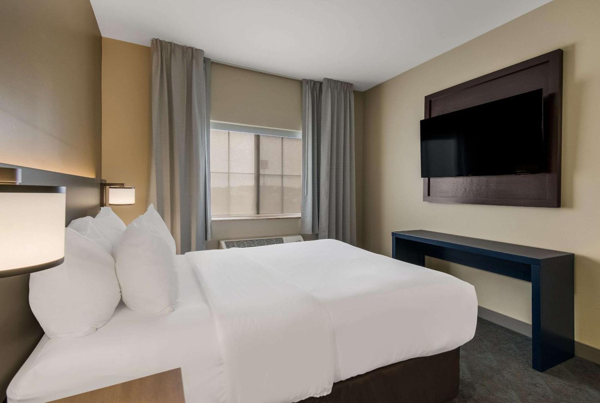 Comfort Inn & Suites Barnesville - Frackville Экстерьер фото